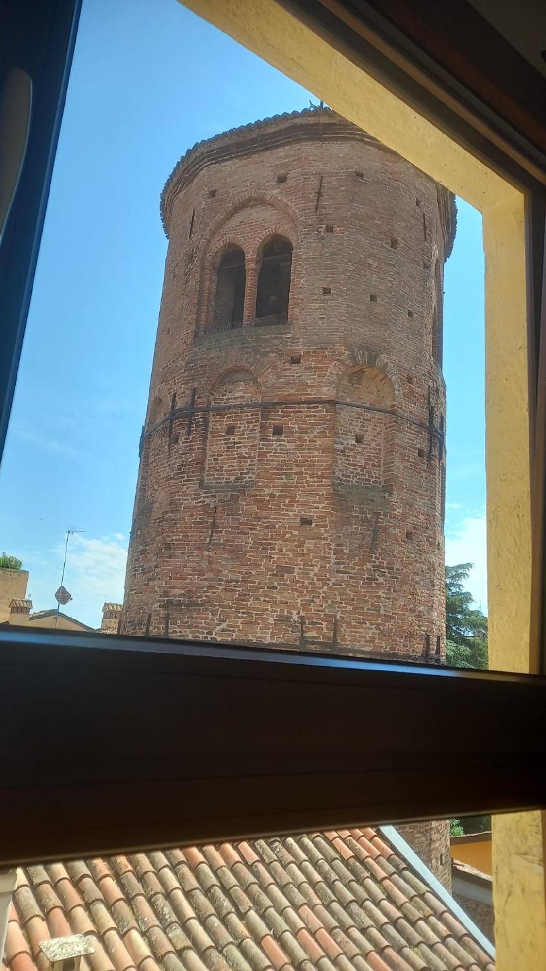 Casa Di Leo E Vale Villa Imola Buitenkant foto